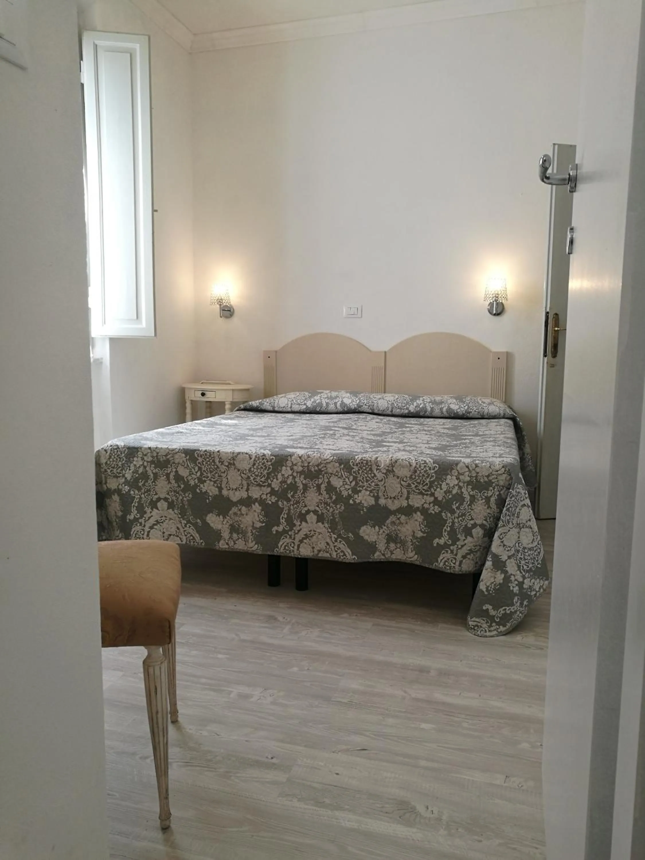 Bed in Villa la Fonte