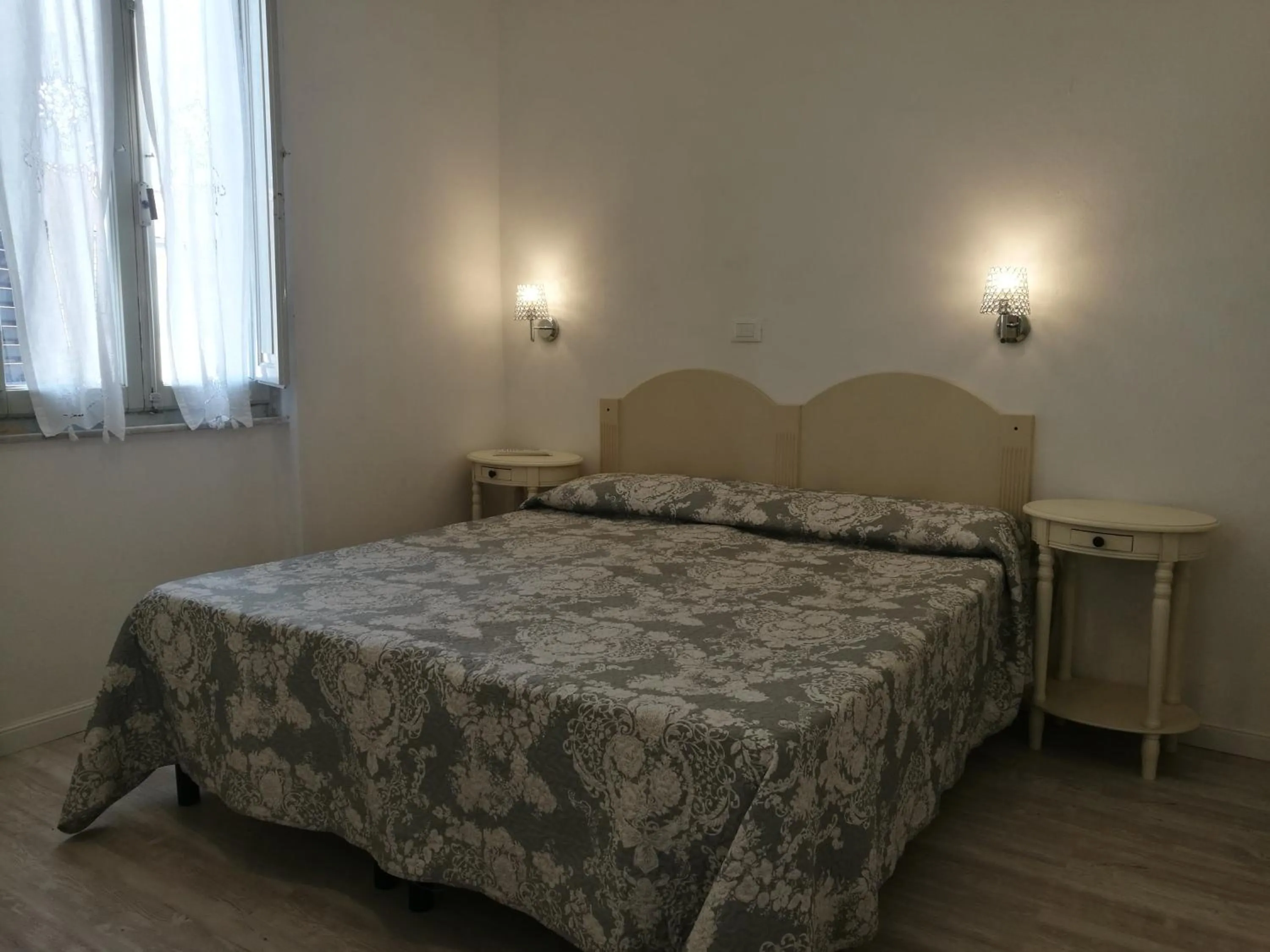 Bed in Villa la Fonte