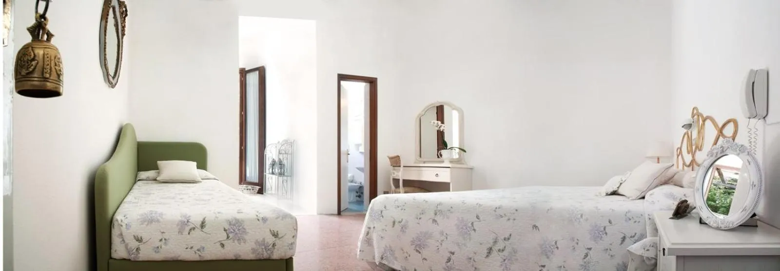 Photo of the whole room, Bed in Villa la Fonte
