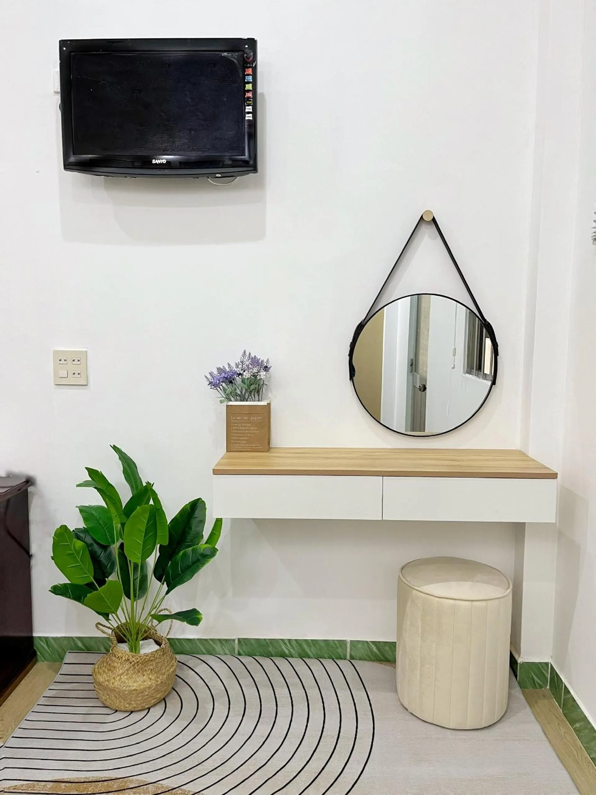 TV and multimedia in Quoc Dinh Guest House