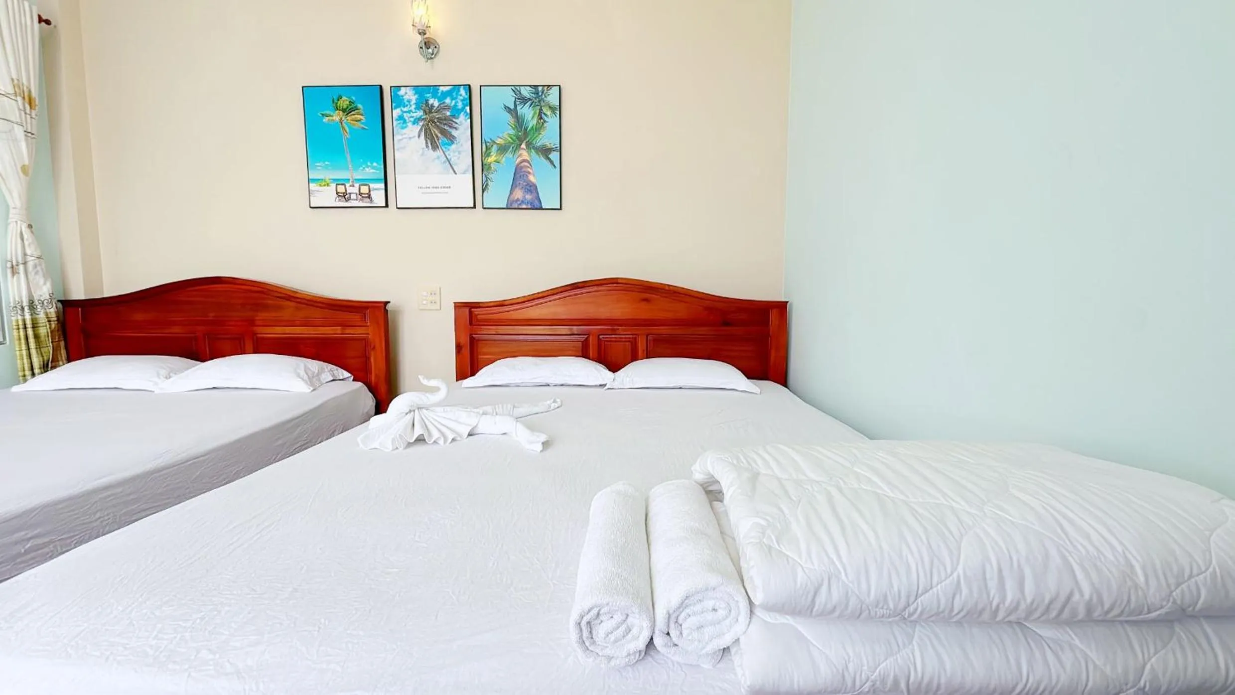 Bedroom, Bed in Quoc Dinh Guest House