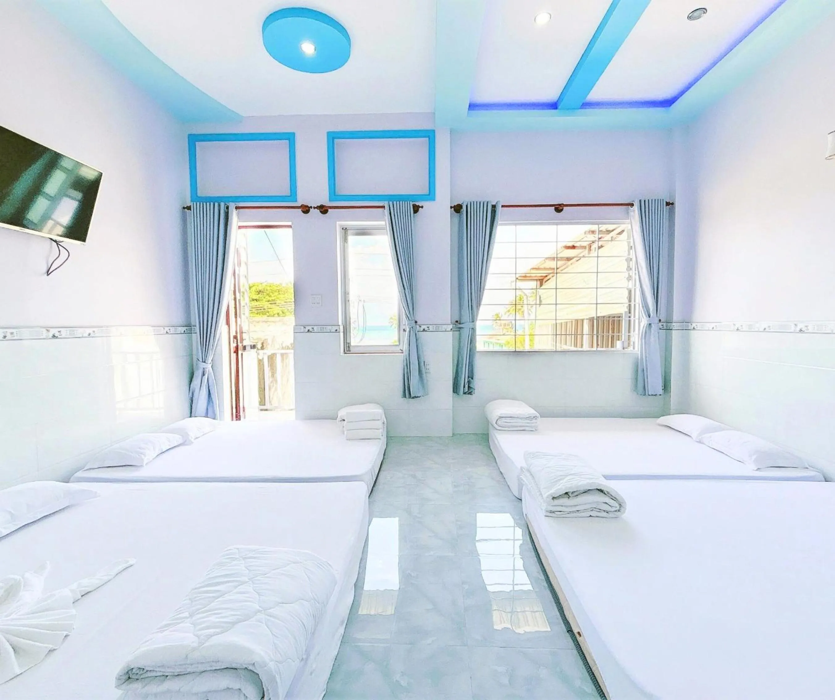 Bedroom, Bed in Quoc Dinh Guest House