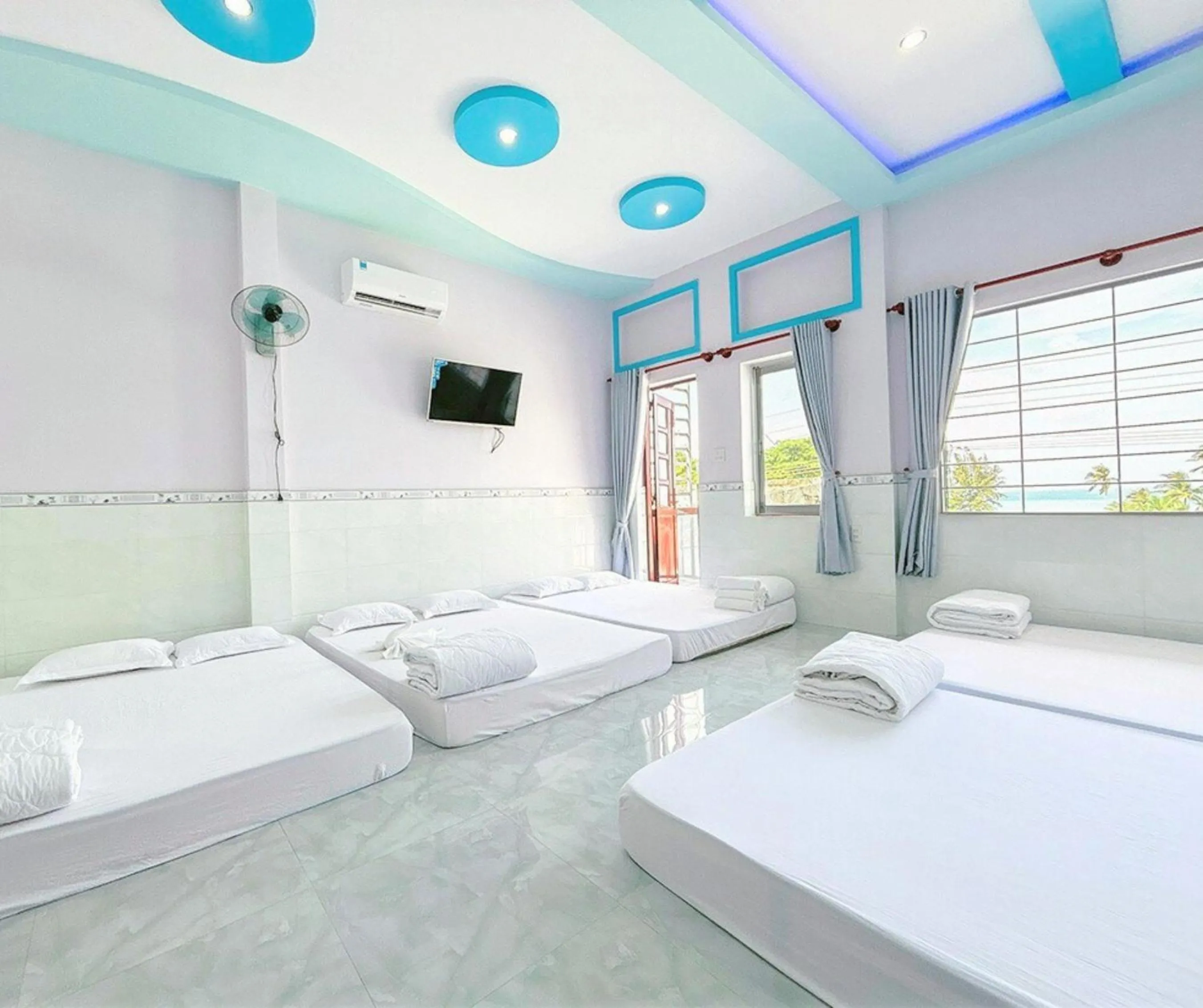 Bedroom, Bed in Quoc Dinh Guest House