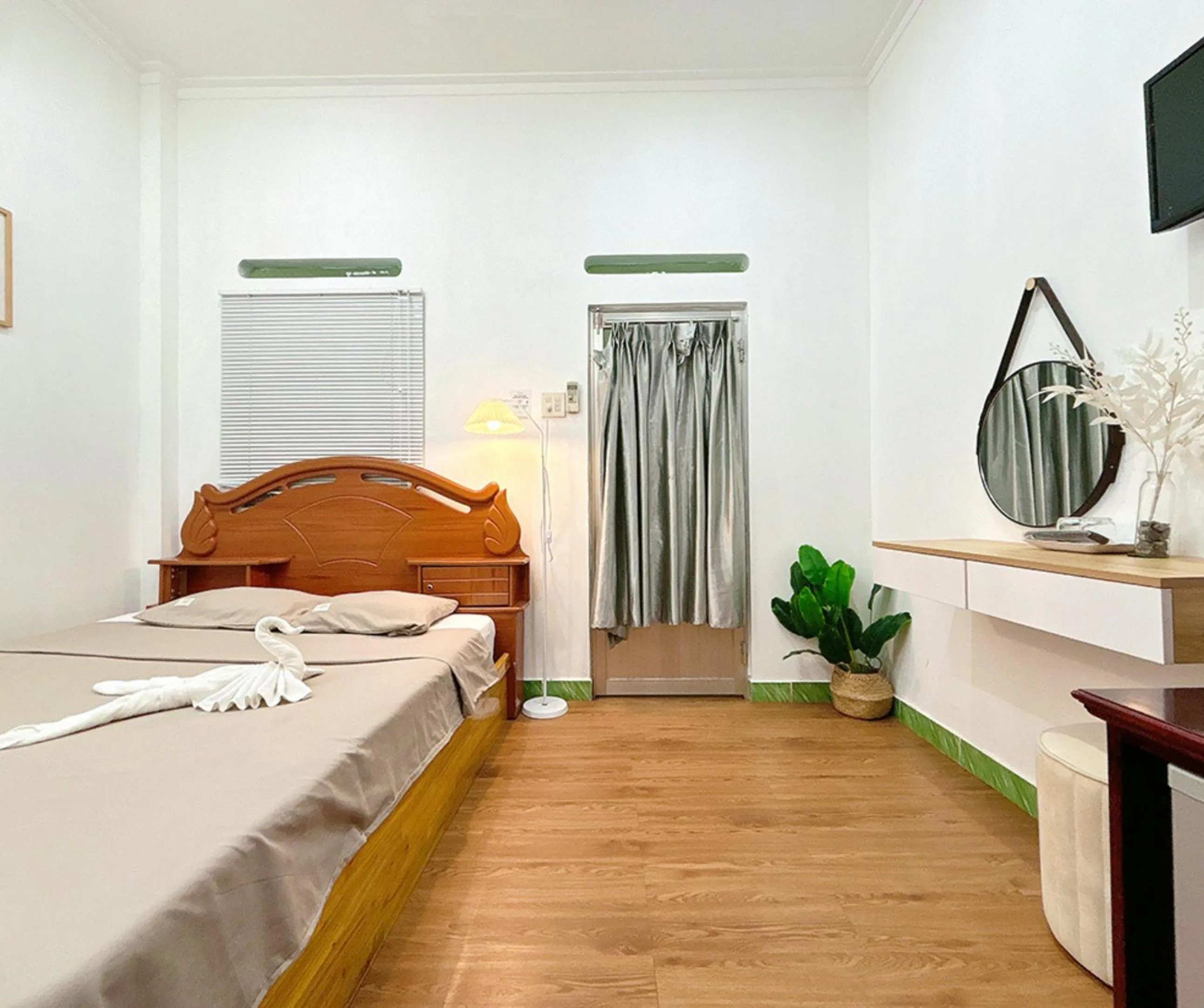 Bedroom, Bed in Quoc Dinh Guest House