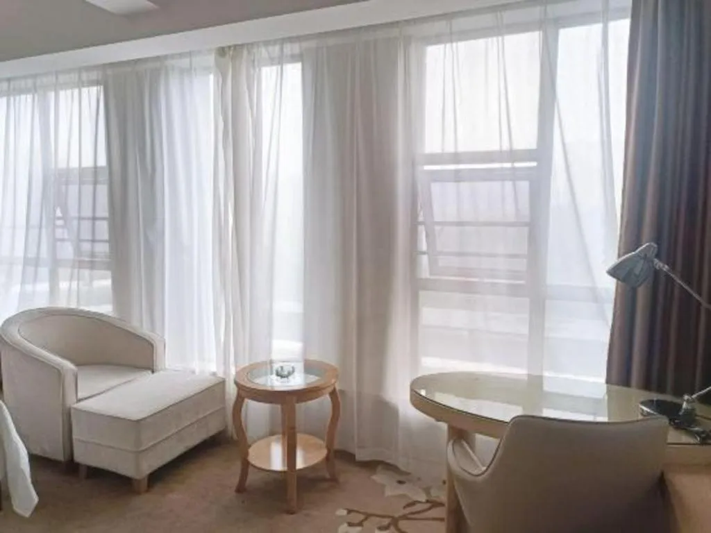 Vienna Hotel Yueyang East Station