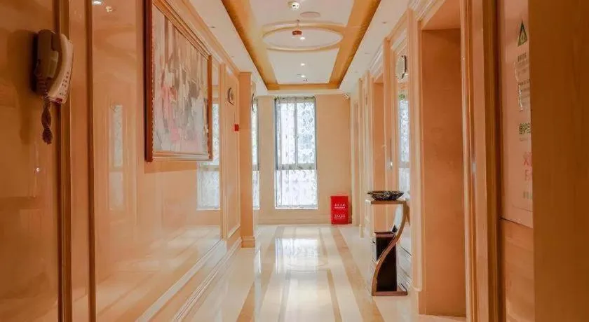 Vienna Hotel Yueyang East Station