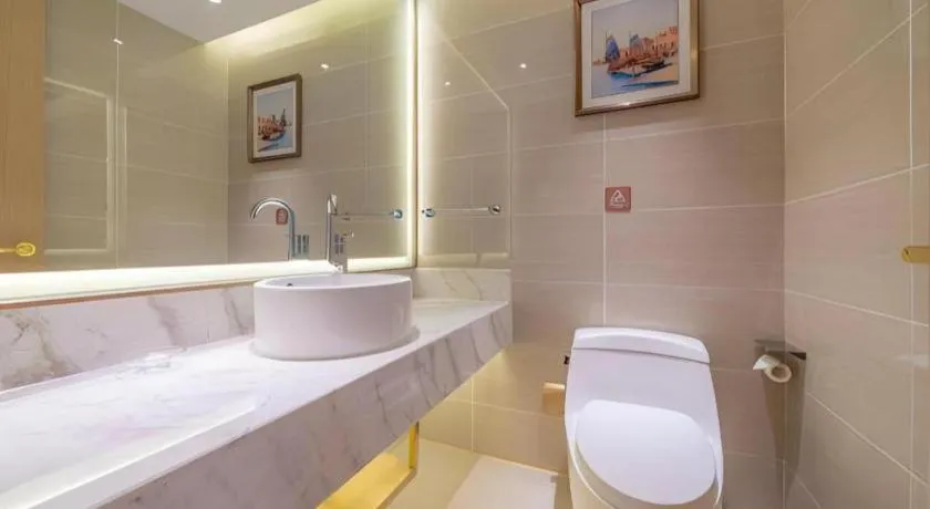 Vienna Hotel Chongqing West Station Square