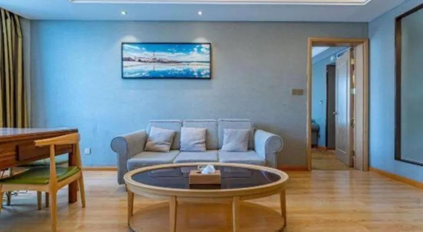 Vienna Hotel Jinjiang Bus Passenger Station