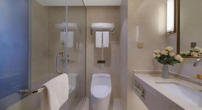 Vienna Hotel Jinjiang Bus Passenger Station