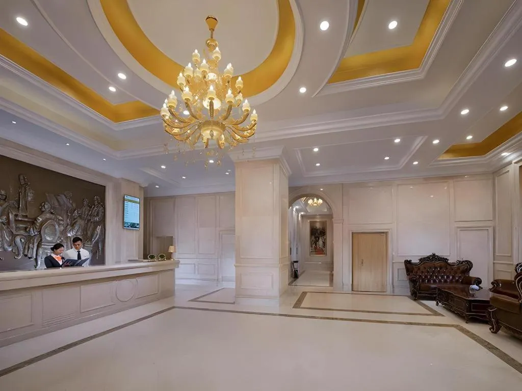 Vienna Hotel Chengdu North Railway Station North Square Wukuaishi Metro Station