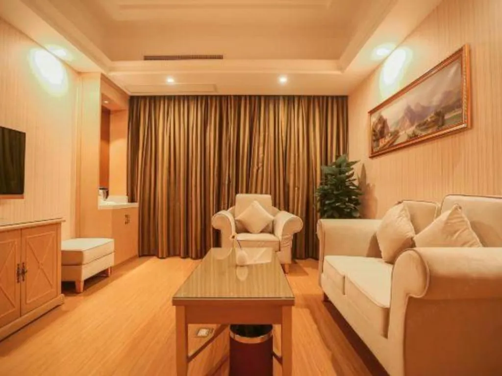 Vienna Hotel Chengdu North Railway Station North Square Wukuaishi Metro Station