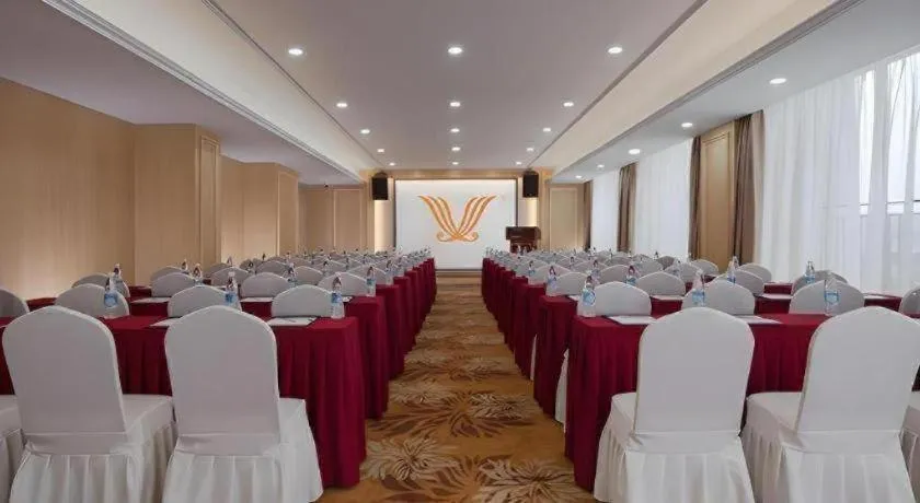 Vienna Hotel Chengdu North Railway Station North Square Wukuaishi Metro Station