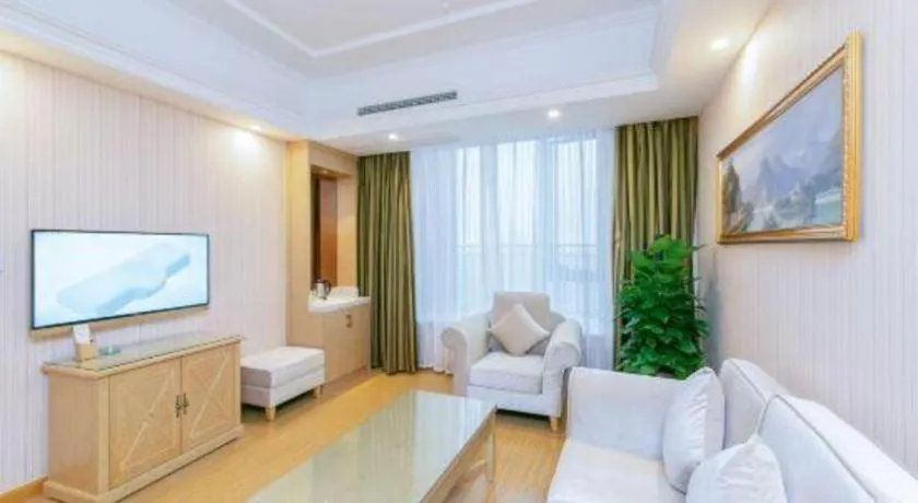 Bed in Vienna Hotel Chengdu North Railway Station North Square Wukuaishi Metro Station