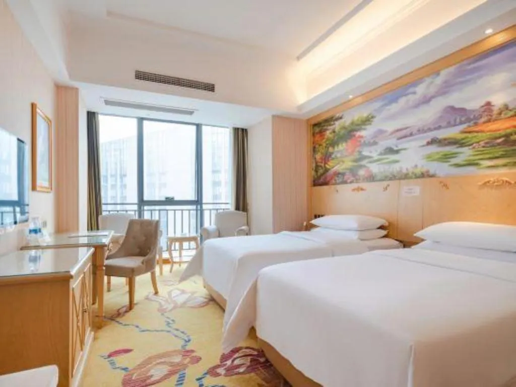 Bed in Vienna Hotel Chengdu North Railway Station North Square Wukuaishi Metro Station