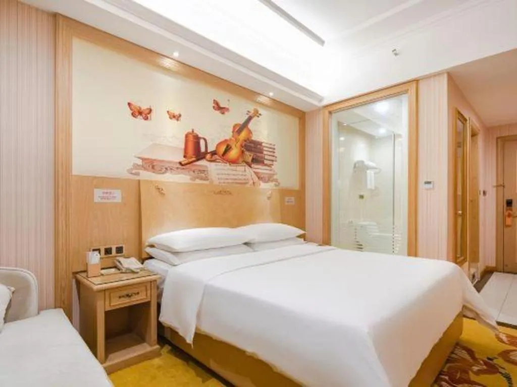 Bed in Vienna Hotel Chengdu North Railway Station North Square Wukuaishi Metro Station