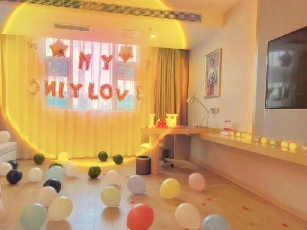 Vienna Hotel Yuxi Hongta Avenue High-Speed Railway Station