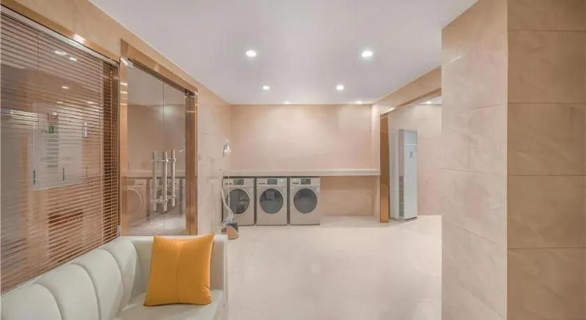 Vienna Hotel Yuxi Hongta Avenue High-Speed Railway Station