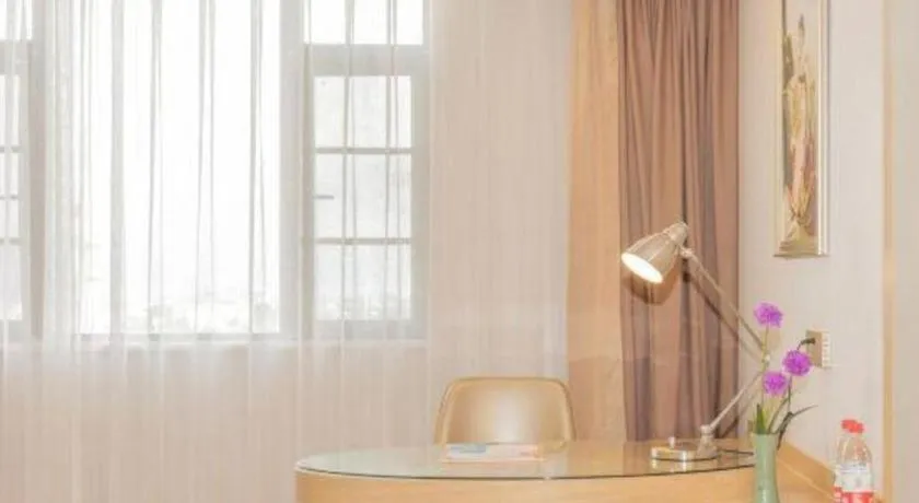 Vienna Hotel Yuxi Hongta Avenue High-Speed Railway Station