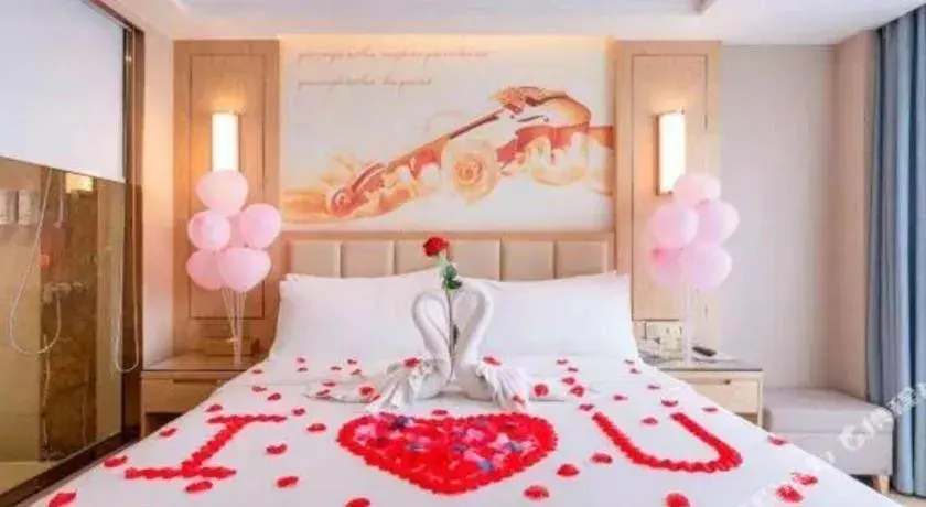 Bed in Vienna Hotel Yuxi Hongta Avenue High-Speed Railway Station Bed in Vienna Hotel Yuxi Hongta Avenue High-Speed Railway Station