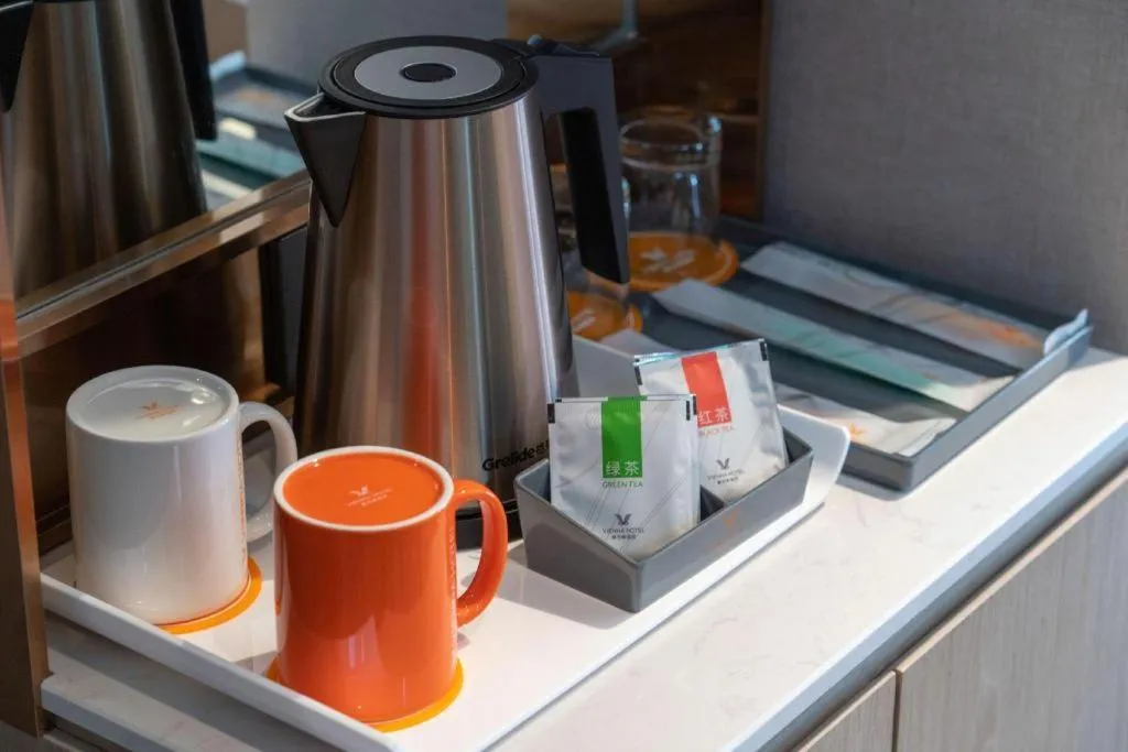 Vienna Hotel Lincang New Asia Pacific Times Square