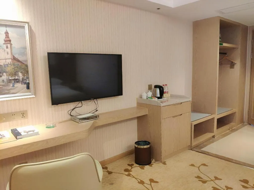 Vienna Hotel Guangxi Zhongshan Central Plaza West High-Speed Railway Station