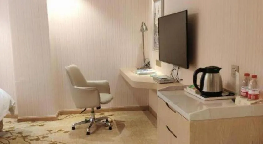 Vienna Hotel Guangxi Zhongshan Central Plaza West High-Speed Railway Station