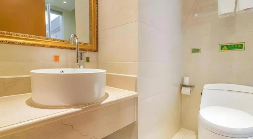 Vienna Hotel Hubei Jinzhou Jianli Jiangcheng