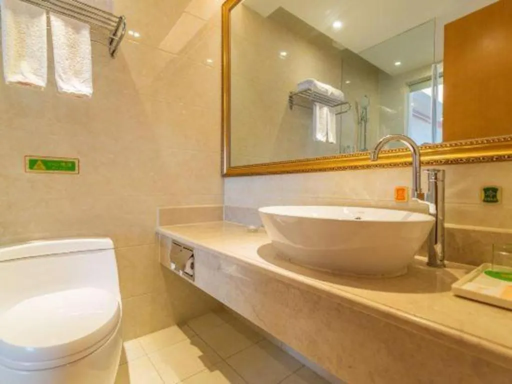 Vienna Hotel Hubei Jinzhou Jianli Jiangcheng