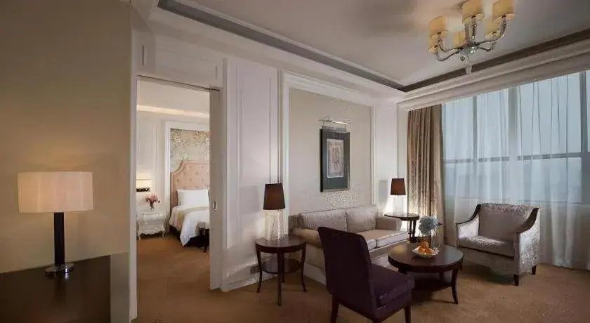 Bed in Venus Royal Hotel Shenzhen International Exhibition Center Bed in Venus Royal Hotel Shenzhen International Exhibition Center