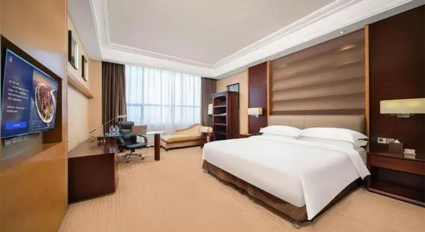 Bed in Venus Royal Hotel Shenzhen International Exhibition Center Bed in Venus Royal Hotel Shenzhen International Exhibition Center