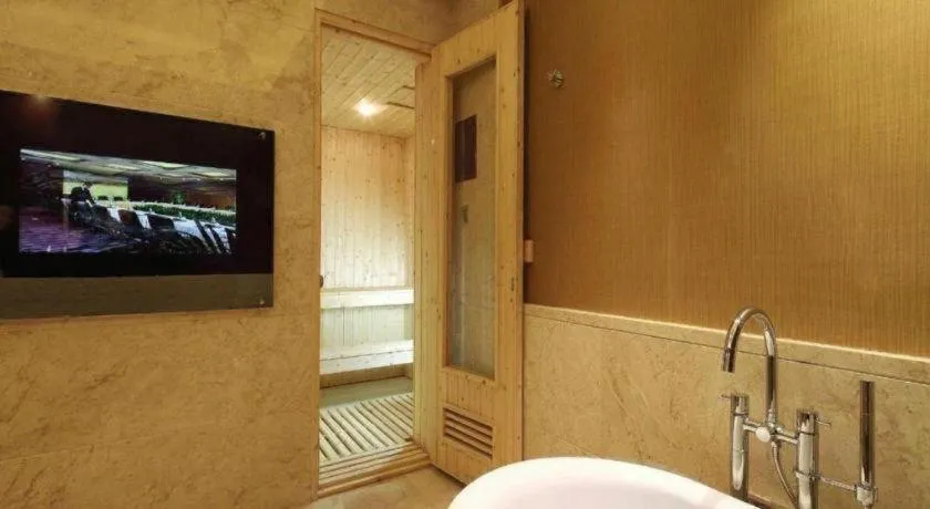 Venus Royal Hotel Shenzhen International Exhibition Center