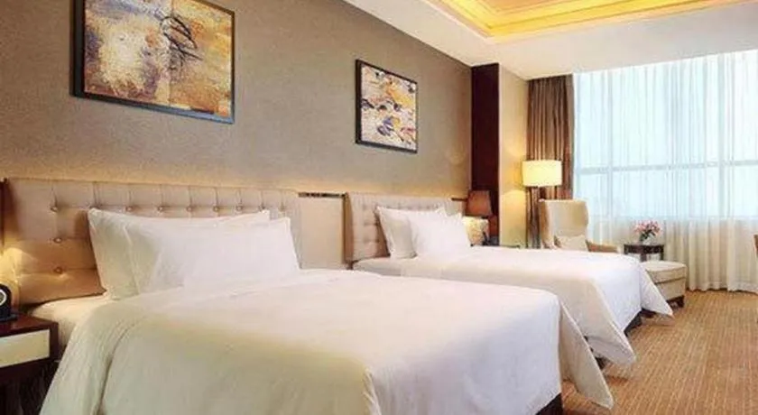 Bed in Venus Royal Hotel Shenzhen International Exhibition Center