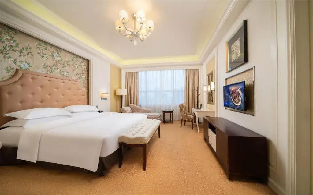 Bed in Venus Royal Hotel Shenzhen International Exhibition Center Bed in Venus Royal Hotel Shenzhen International Exhibition Center