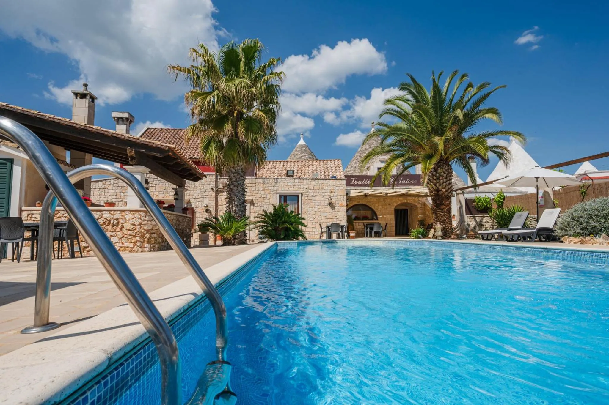 Property building in Trulli D'autore