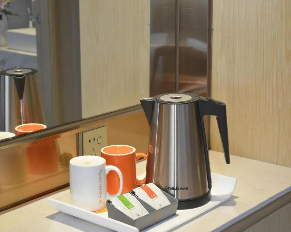 Vienna Hotel Tianjin Chentangzhuang Metro Station