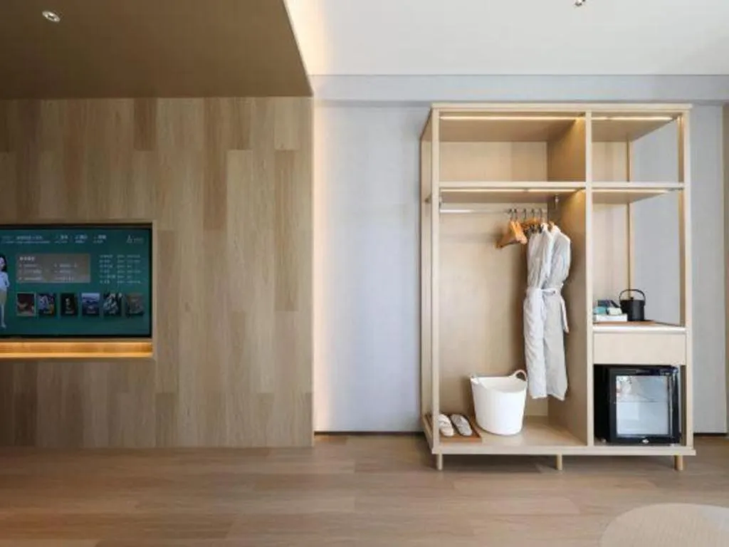 Vienna Hotel Yunnan Maitreya Huquan