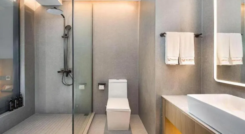 Vienna Hotel Yunnan Maitreya Huquan