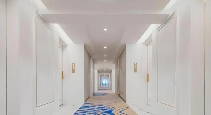 Vienna Hotel Yunnan Maitreya Huquan