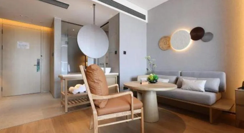 Vienna Hotel Yunnan Maitreya Huquan