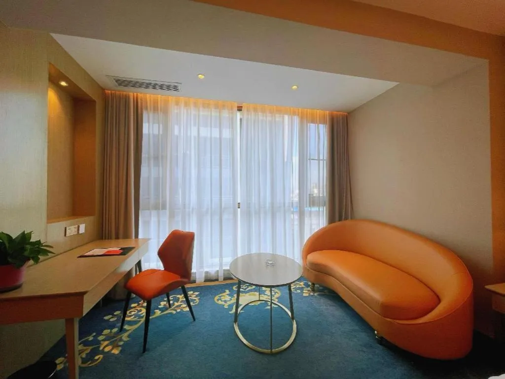 Vienna Hotel Yunnan Maitreya Huquan