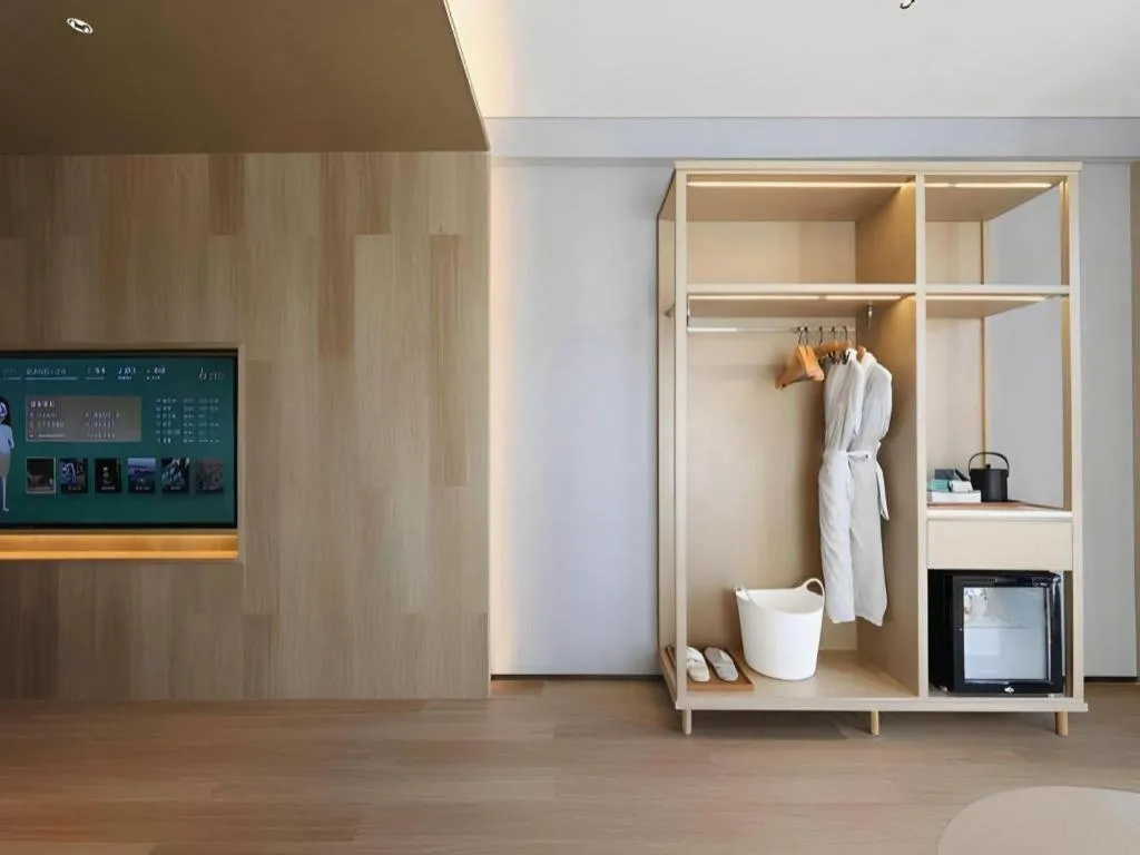 Vienna Hotel Yunnan Maitreya Huquan