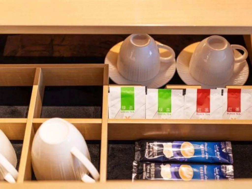 Vienna Hotel Yunnan Maitreya Huquan