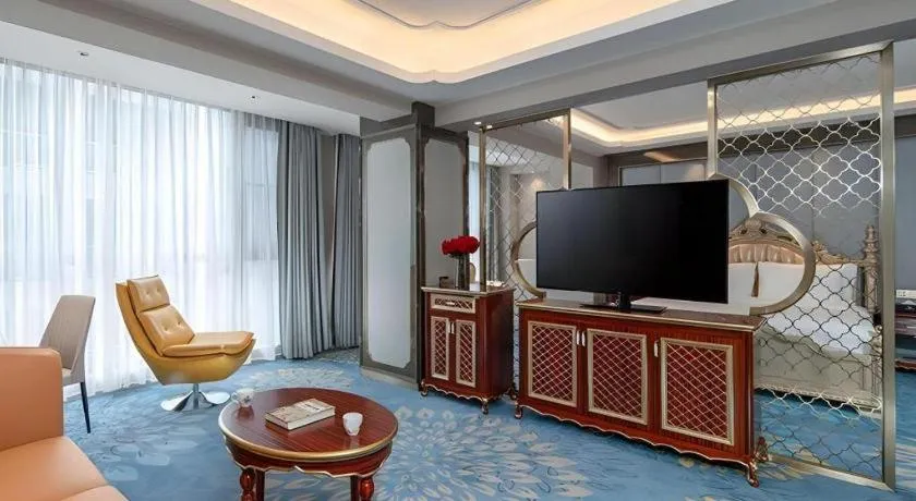 Vienna Hotel Yunnan Maitreya Huquan