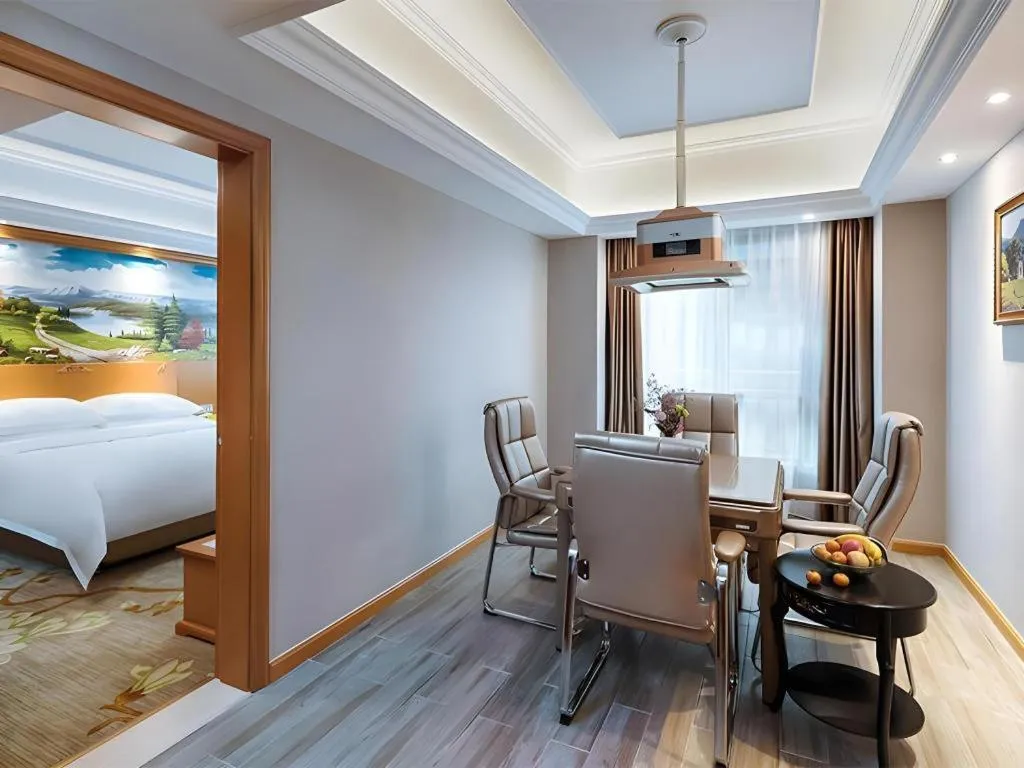 Bed in Vienna Hotel Anhui Xuancheng High-Speed Railway Station