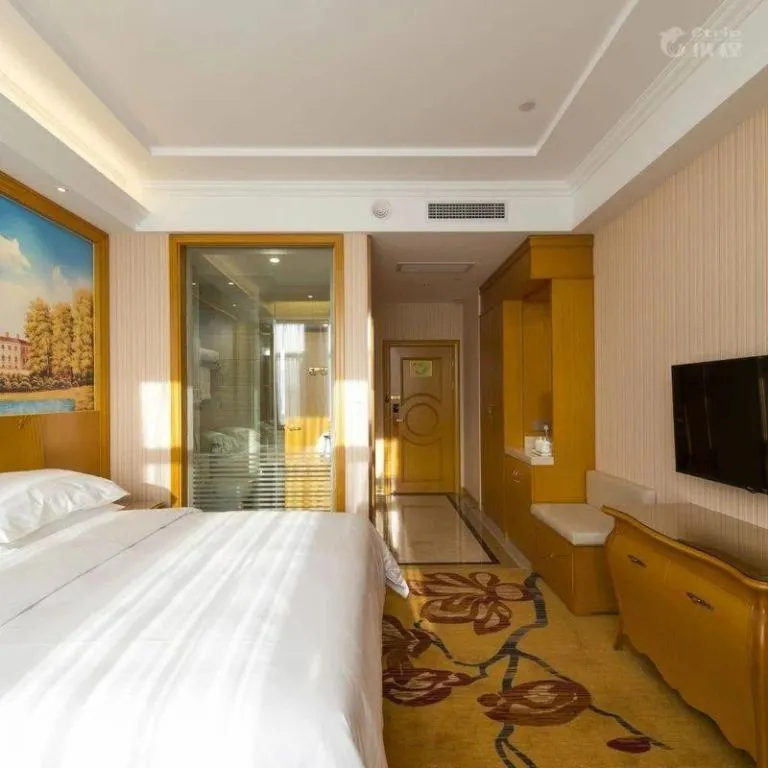 Bed in Vienna Hotel Tianjin 5th Avenue Youyi Road Cultural Center Metro Station