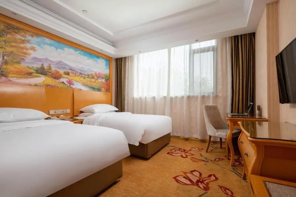 Bed in Vienna Hotel Tianjin 5th Avenue Youyi Road Cultural Center Metro Station Bed in Vienna Hotel Tianjin 5th Avenue Youyi Road Cultural Center Metro Station