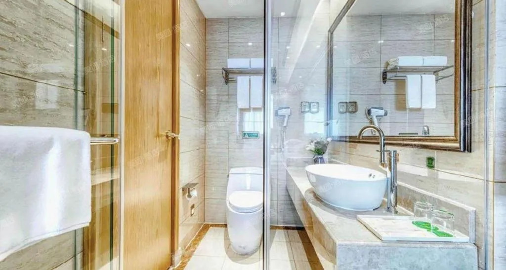 Vienna Hotel Tianjin 5th Avenue Youyi Road Cultural Center Metro Station