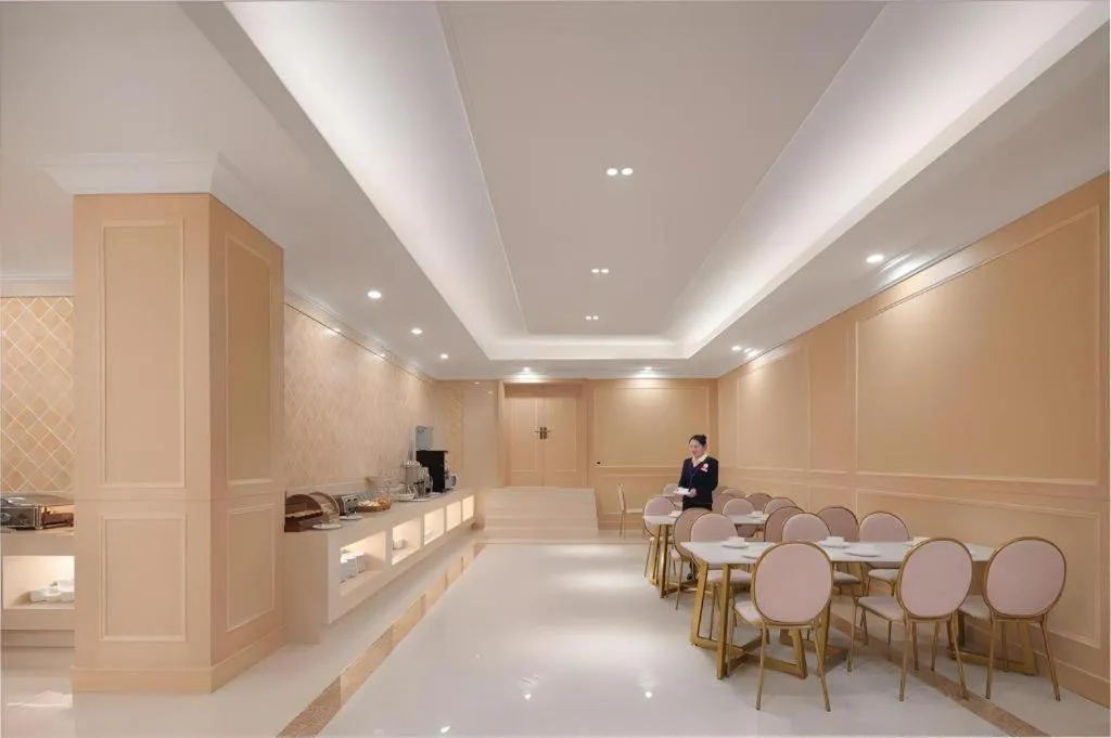 Vienna Hotel Shanghai Hongqiao Hub National Exhibition Center Huqingping Road