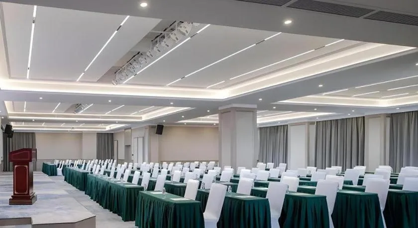 Venus Royal Hotel Guangdong Zhongshan Dongfeng Center