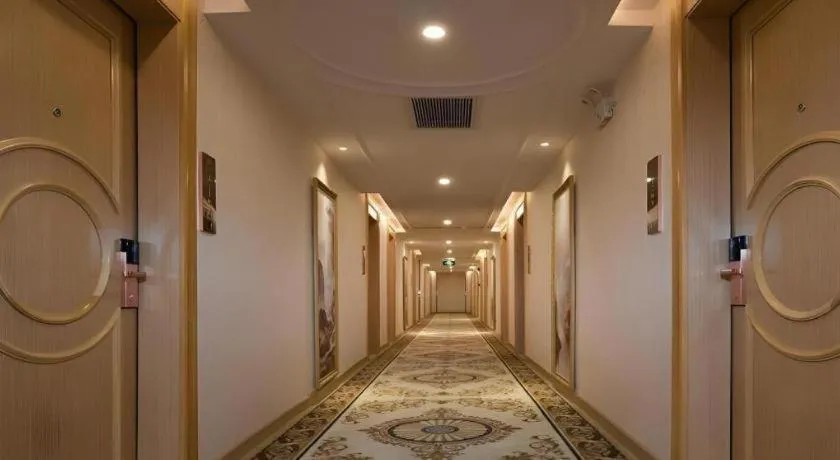 Vienna Hotel Guangdong Huizhou Huabianling Square